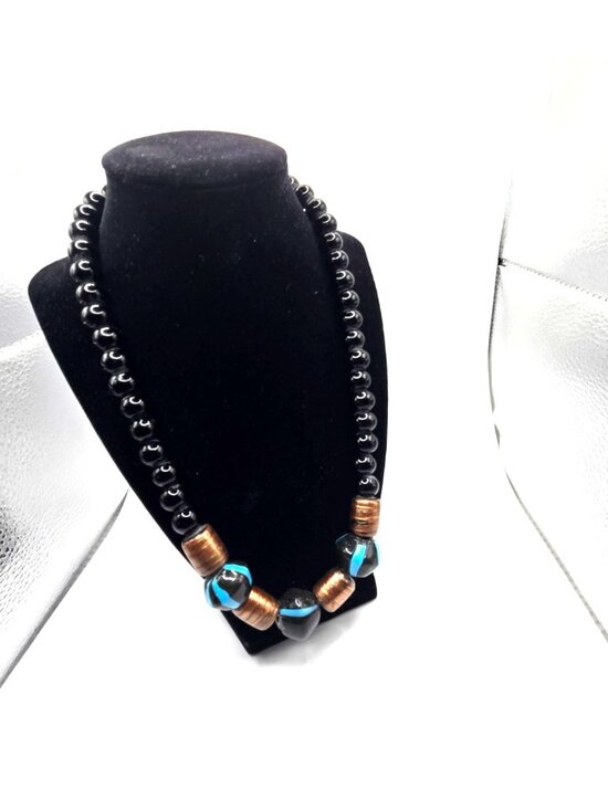 Unbranded Jewelry - Rare Vintage Czech Art Glass Necklace Black Hand Painted Blue Glass Barrel Clasp